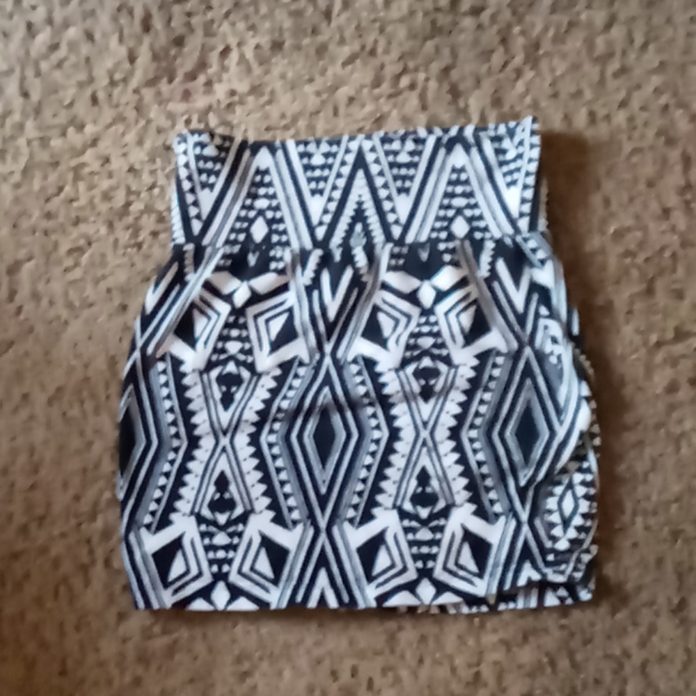 Black and white skin tight skirt
